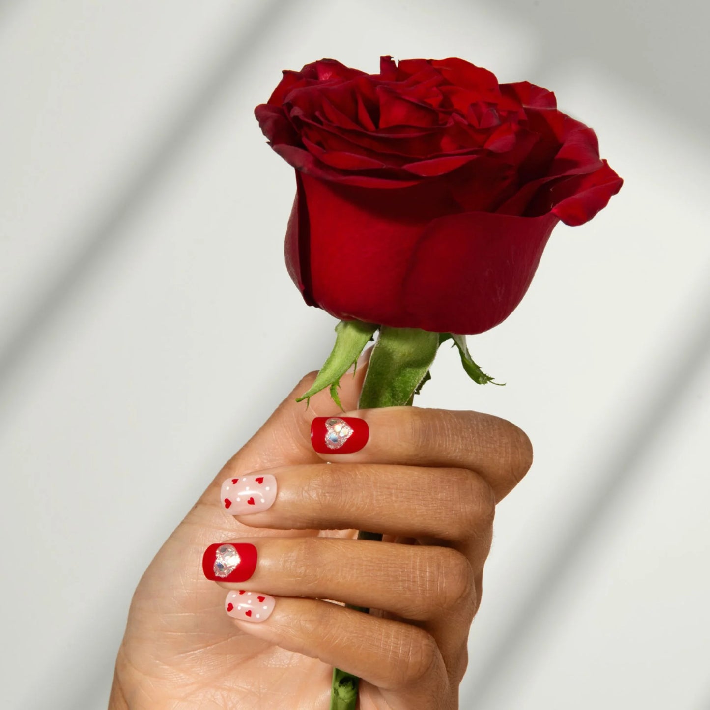 Cupid's Kiss - Short Squoval Cosverra Press On Manicure