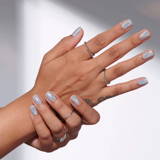 Hypnotic - Short Squoval Holographic Prism Cosverra Press On Manicure